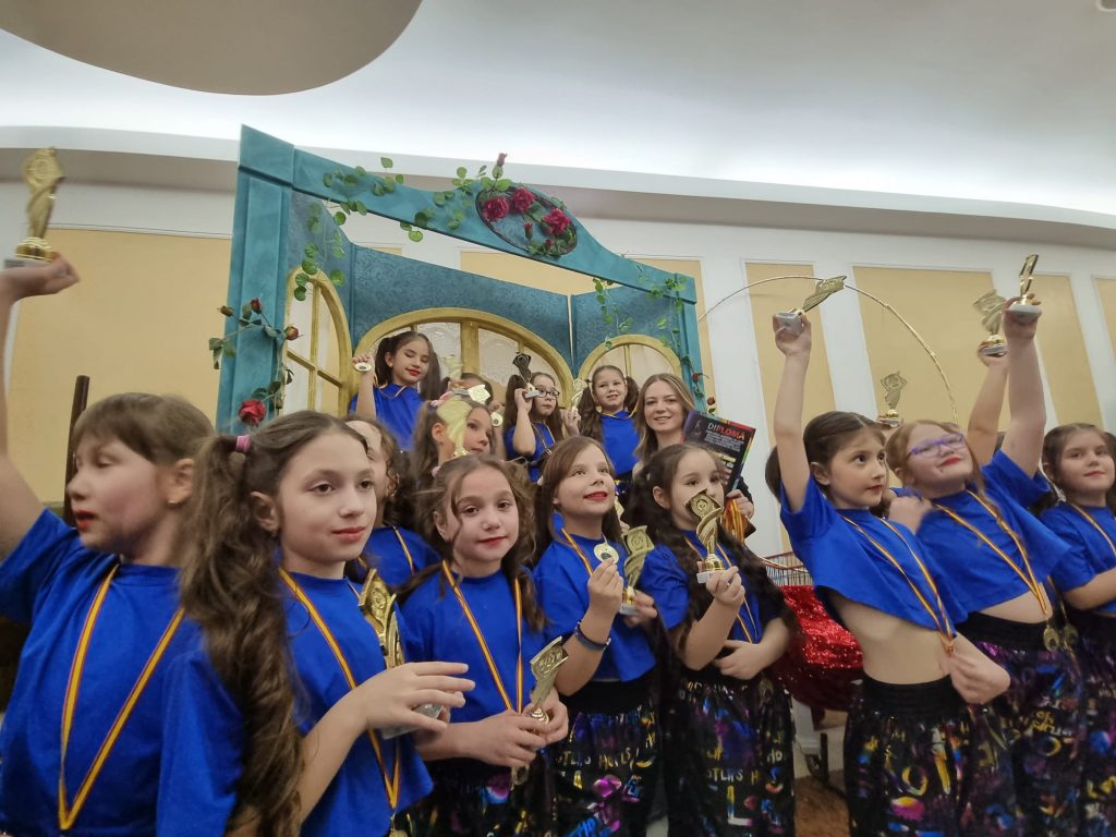 Anastasia Competitie